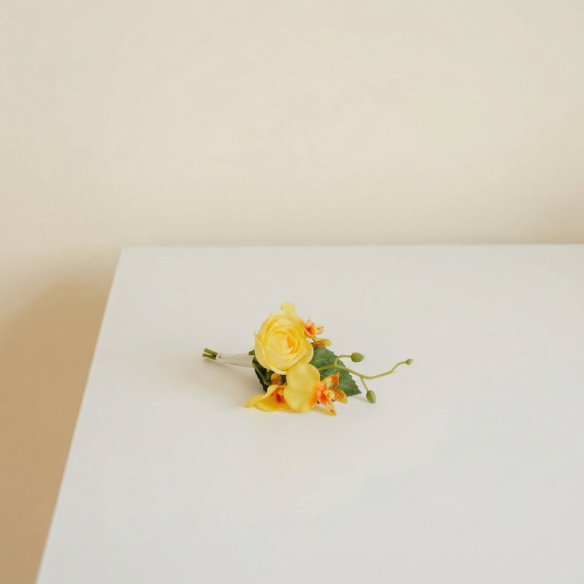 You Had Me At Hello - Boutonneire